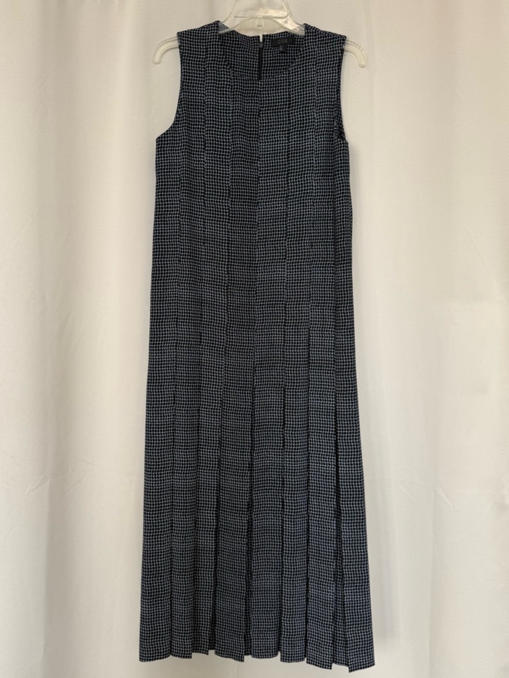 COS Black & White Sleeveless Pleated Midi Dress